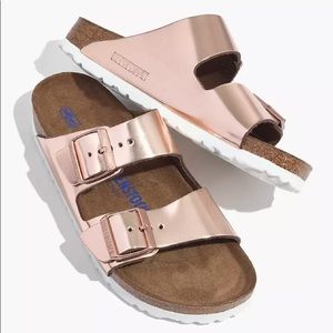 Metallic copper Arizona Birkenstock